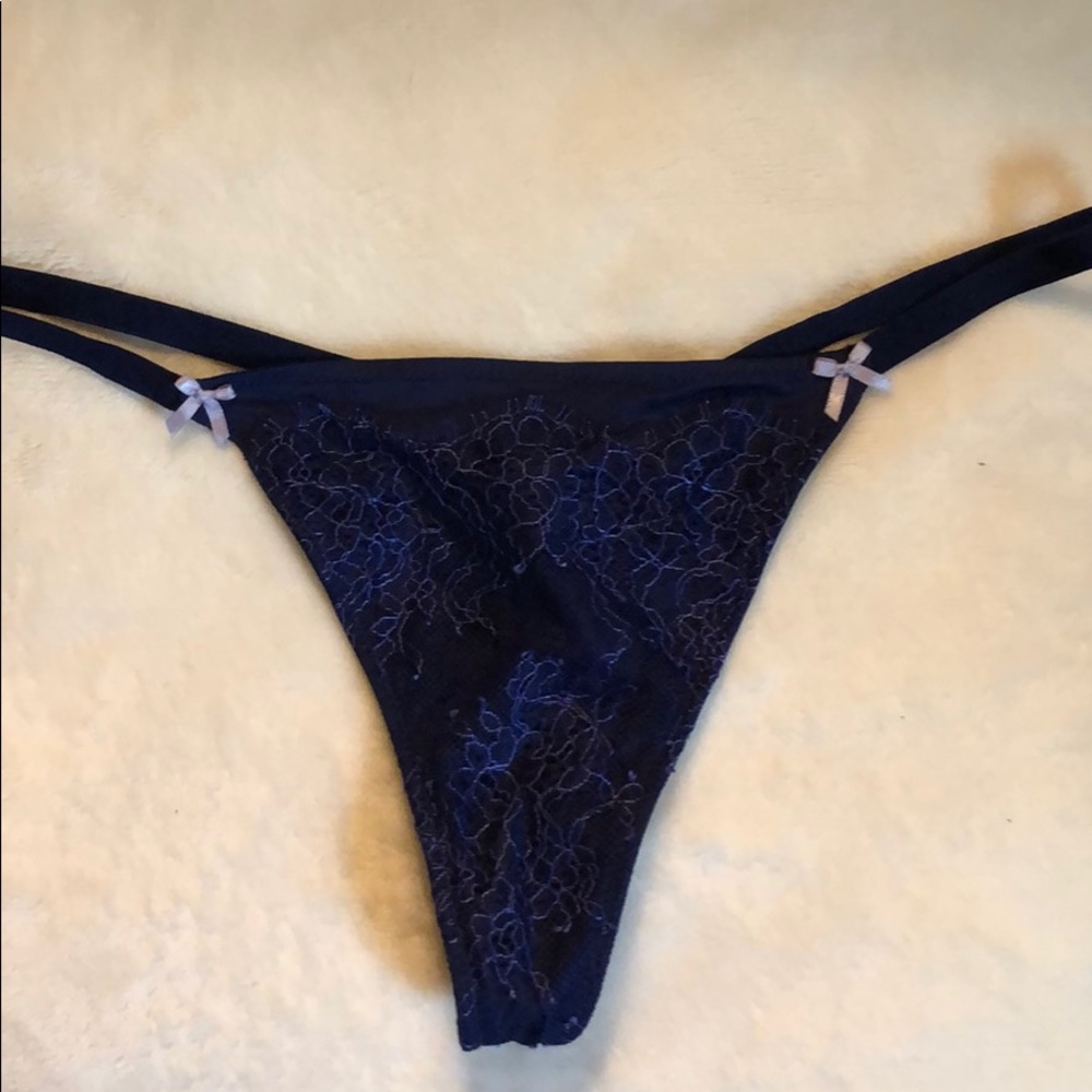 Never worn VS thong with lace detail